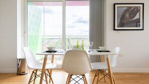 Leilighet – executive | Spiseområde på rommet