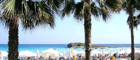 Beach nearby, beach towels