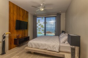 3 chambres, coffre-fort, bureau, fer et planche à repasser