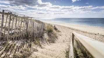 Vlak bij het strand, strandlakens