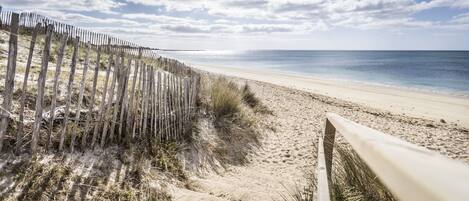 Beach nearby, beach towels
