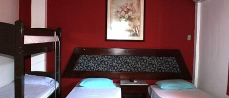 Free WiFi, bed sheets