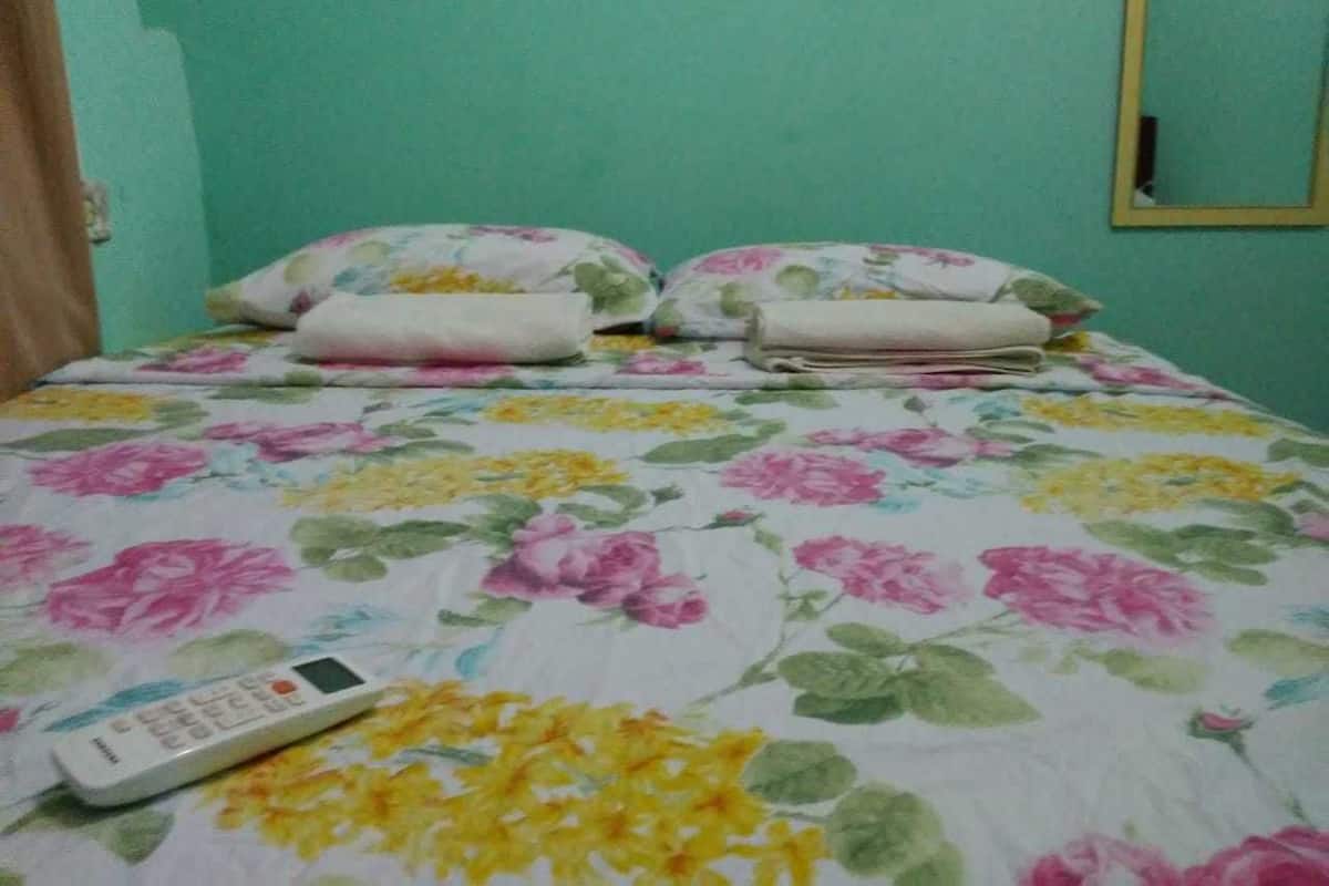 Wifi gratis y ropa de cama
