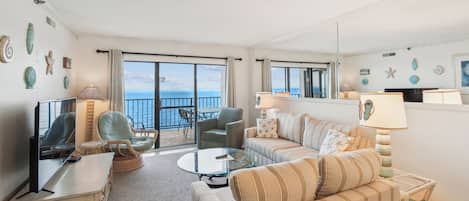 テレビ、DVD プレーヤー