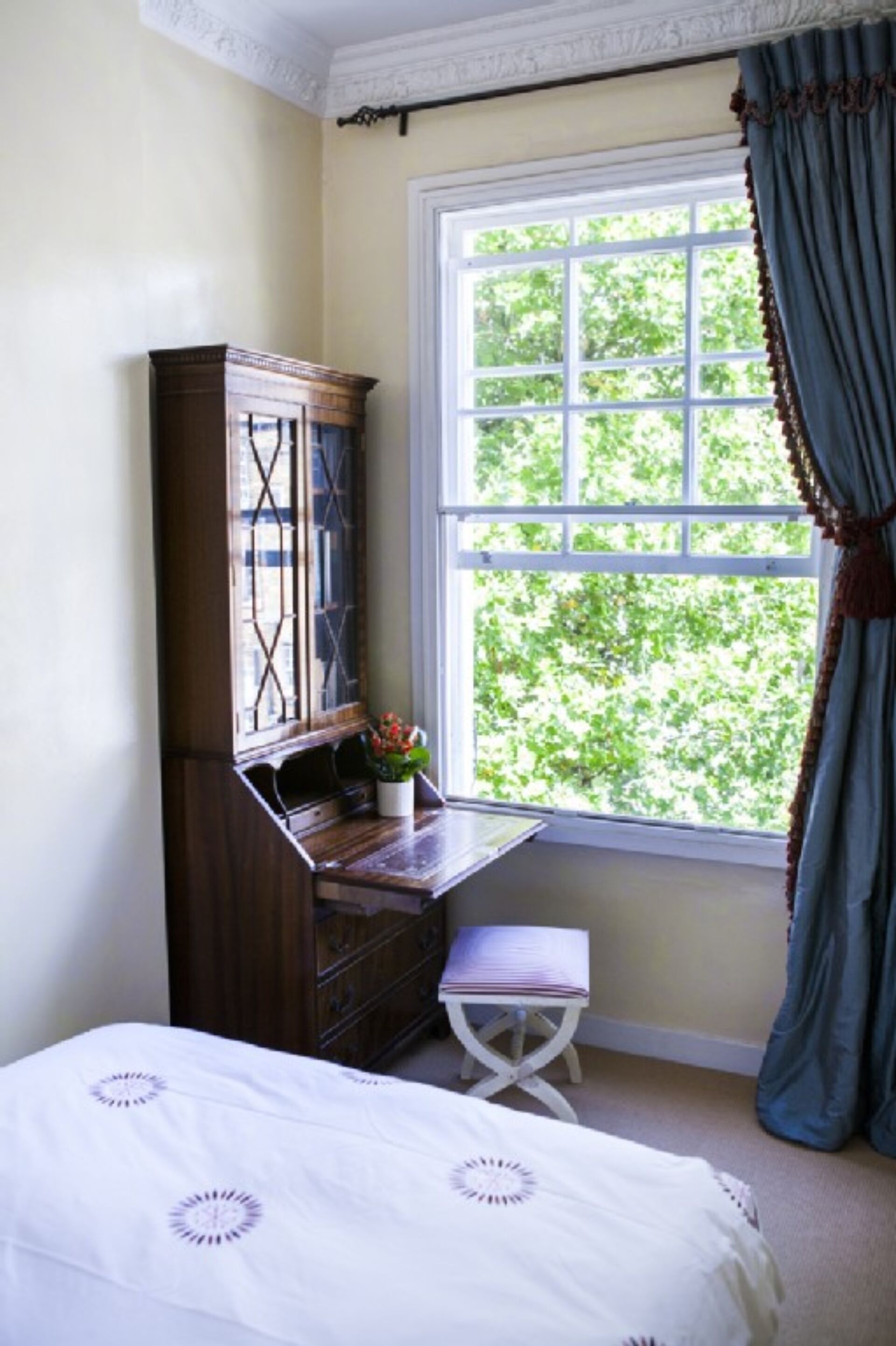 3 bedrooms, in-room safe, iron/ironing board, WiFi