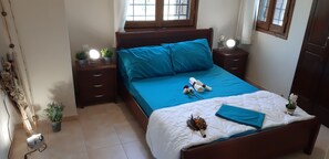 3 عدّة غرف نوم وواي فاي وملاءات أسرّة