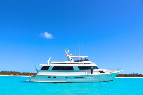 TRAVEL THE KEYS OR JUST RELAX AT THE DOCK