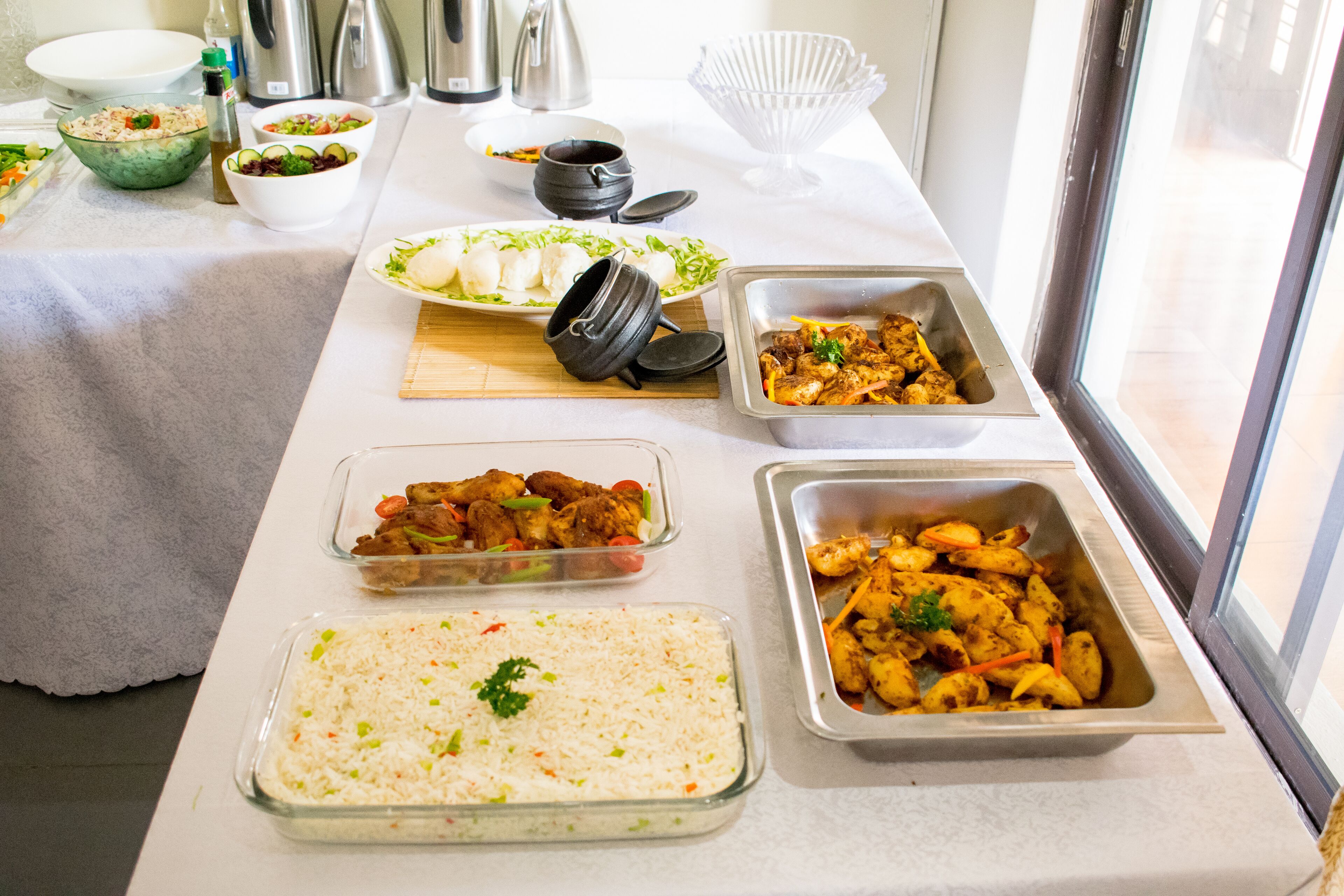 breakfast, lunch, dinner served; local and international cuisine