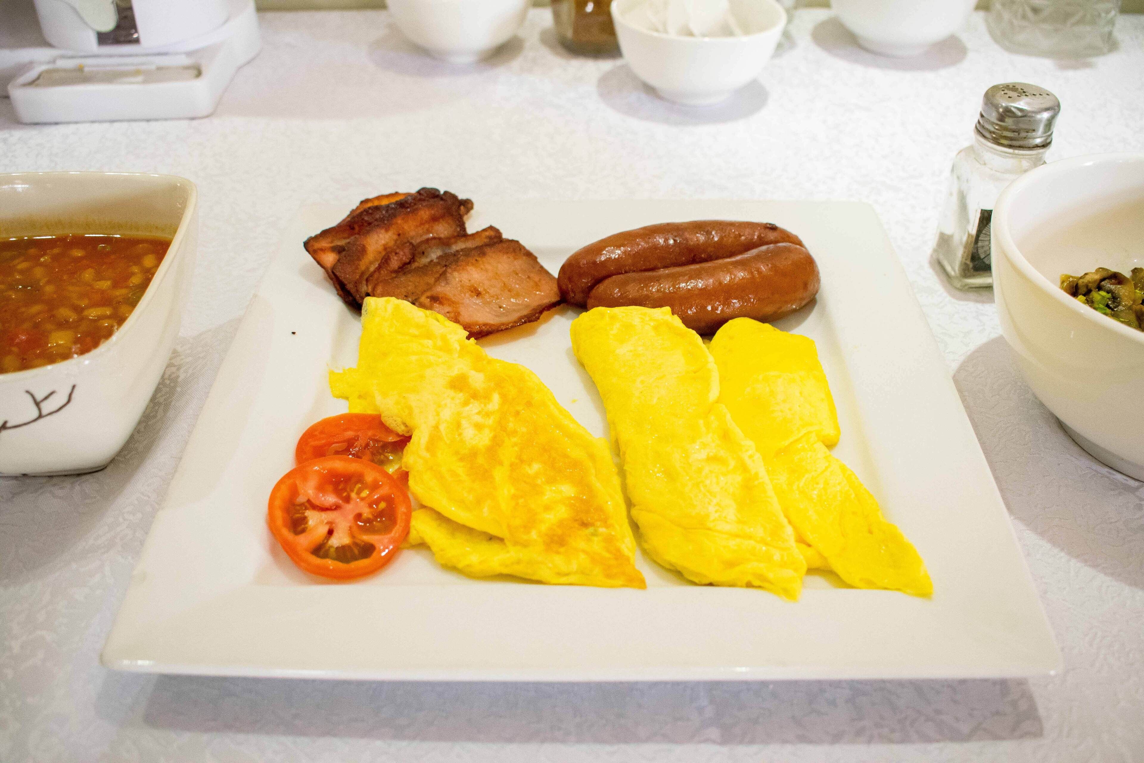 free daily continental breakfast