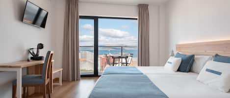 Bureau, espace de travail pour ordinateur portable