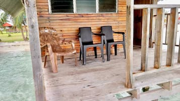Panoramic Cabin, Ocean View | Teres/patio