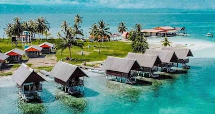 Private Over the Water Cabin on San Blas Island