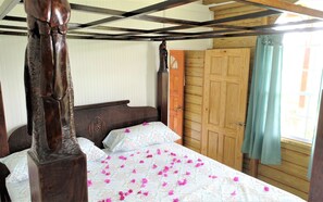 2 slaapkamers, een strijkplank/strijkijzer, gratis wifi, beddengoed