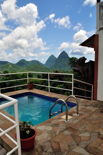 In Nature 2beds & 2baths , air conditioned