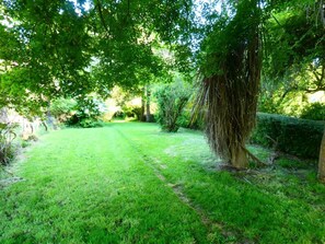 Property grounds - Green Leas (Swanage)