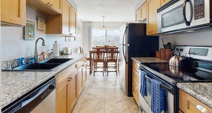 Dog-friendly condo by the beach & close to downtown w/ river views