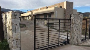 Exterior - Altos del lago (Potrero de los Funes)
