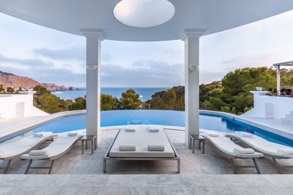 Una piscina climatizada