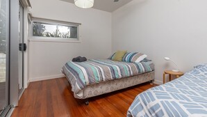 Room - Sea Shack - at Seal Rocks (Seal Rocks)