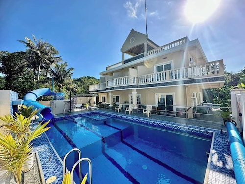 巴坦群島潛水旅館