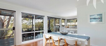 Bangalow - Pacific Palms Holidays