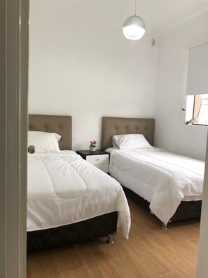 3 bedrooms, iron/ironing board