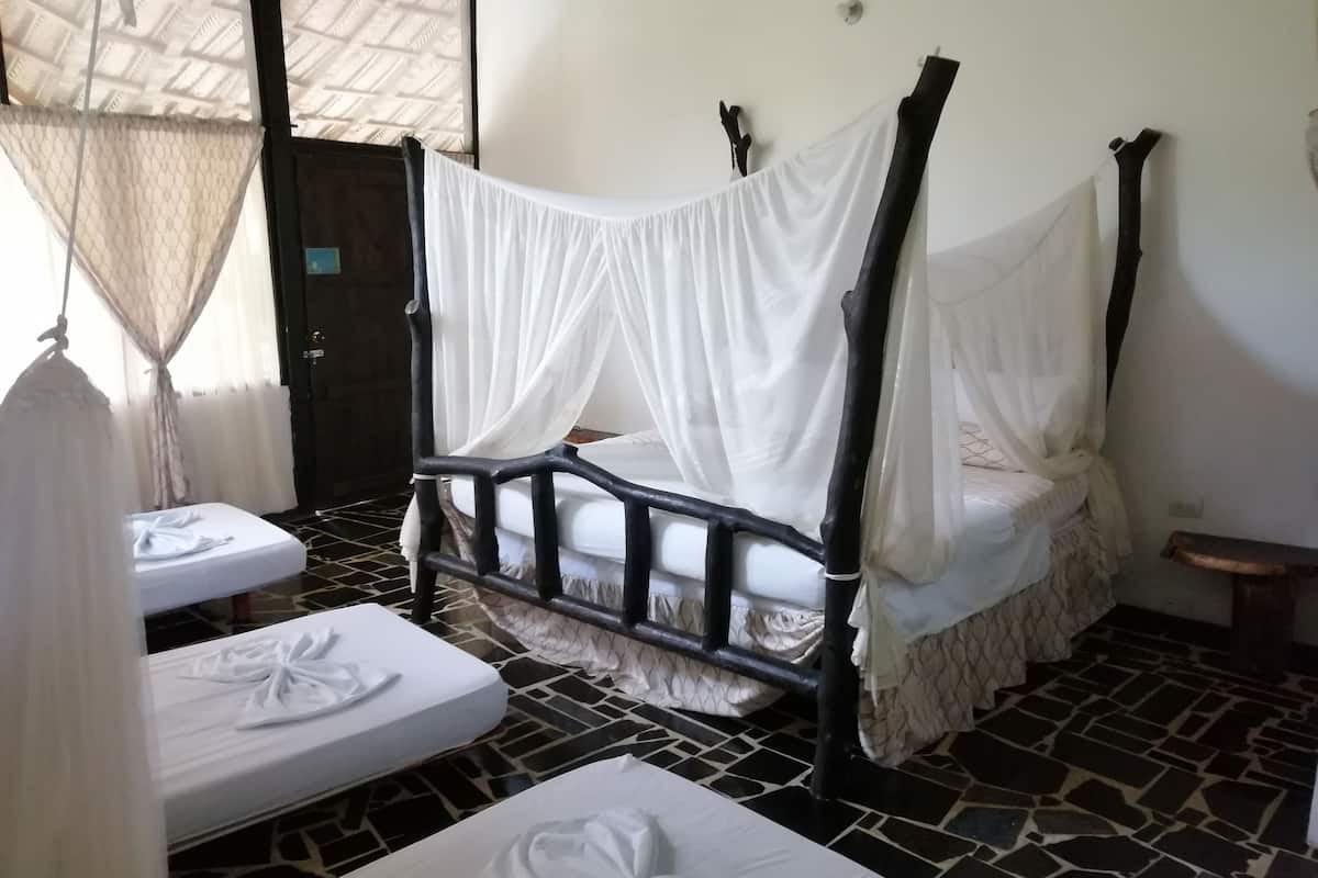 1 bedroom, premium bedding, blackout curtains, free WiFi