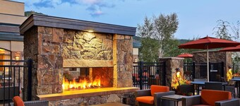 Premium Mountain Studio Villa - Vacation Stay - Ski In Ski Out