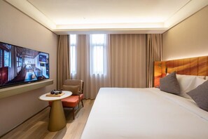 Deluxe Double Room | Desk, blackout drapes, rollaway beds, free WiFi - Manxin Beijing Temple of Heaven (Beijing)