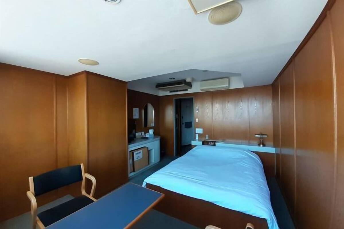 1 chambre, bureau, rideaux dâobscurcissement, accĂšs au Wi-Fi (inclus)