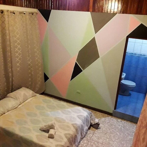 Chambre Standard double ou avec lits jumeaux | Accès au Wi-Fi (inclus), accessible en fauteuil roulant