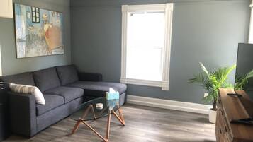 Smart TV, streaming services