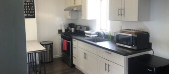 Charming 2 Bedroom Apartment