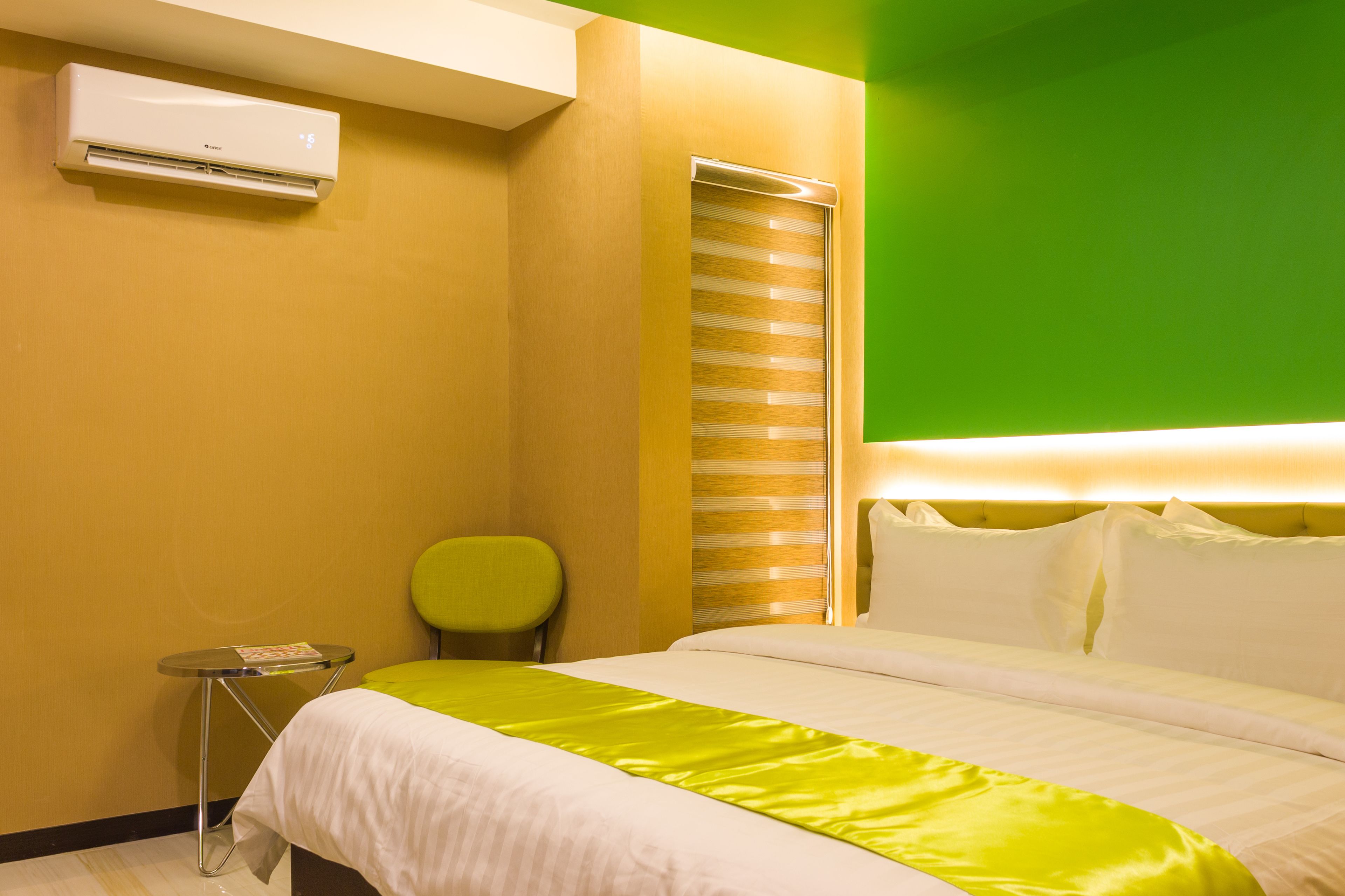 1 bedroom, minibar, in-room safe, individually decorated