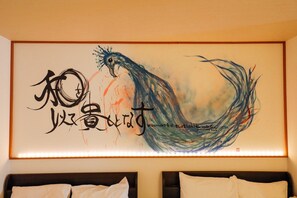 Interior detail - Color Nipponbashi Kuromon (Osaka)