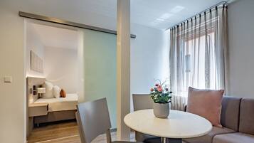 In-room safe, desk, blackout curtains, free WiFi