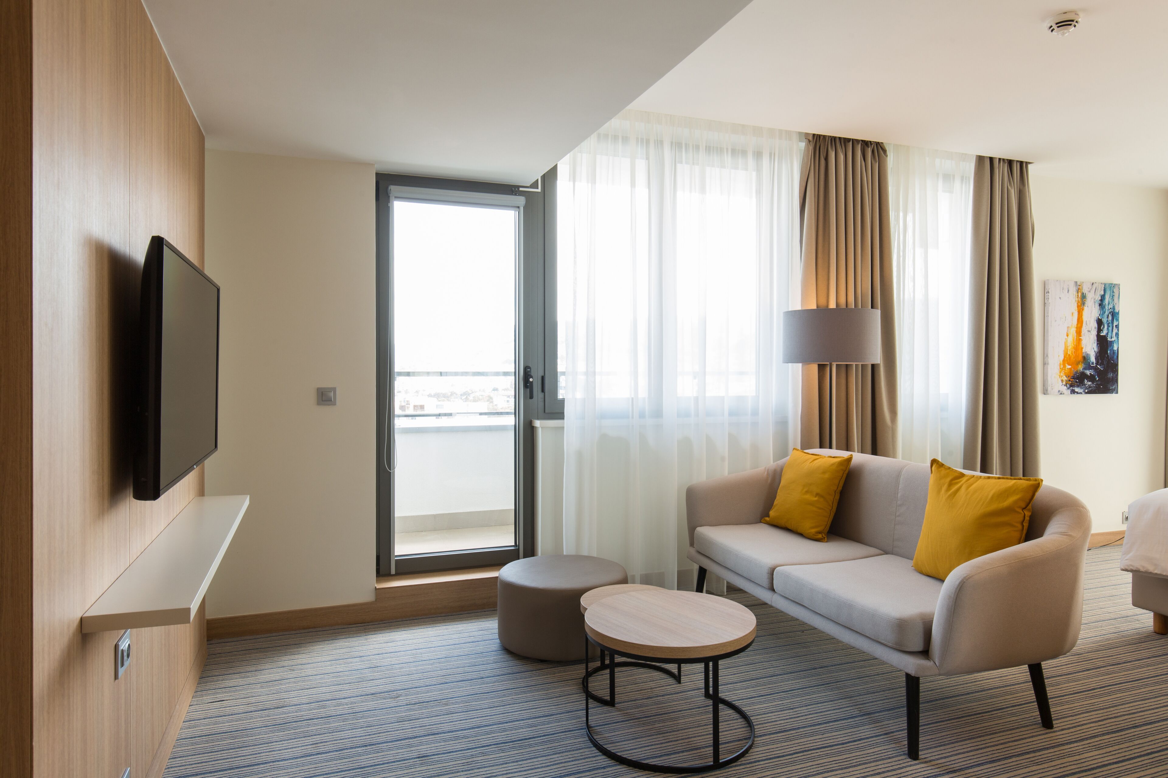 49-inch smart tv with digital channels, tv