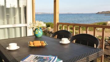 Panoramic Mobile Home, 1 Bedroom (Fronte Mare) | Terrace/patio