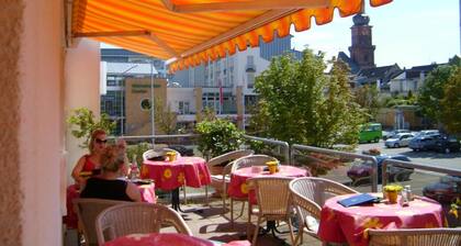 Stadt Cafe Pension Grünstadt