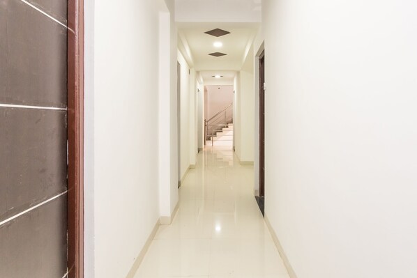 Hallway - OYO 26904 Hotel Manjulam Regency (Indore)