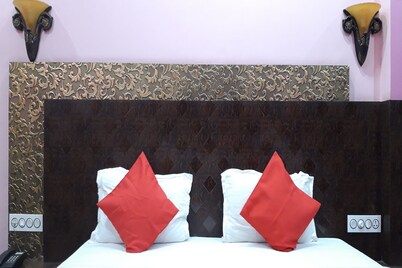 OYO 23334 Hotel King's Fort