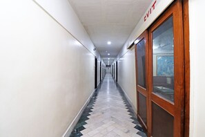 Hallway - OYO 28734 Parakh Palace (Durg)