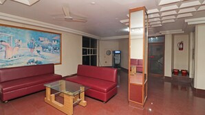 Lobby - OYO 28734 Parakh Palace (Durg)