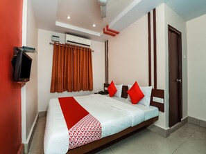 Double or Twin Room | Free WiFi