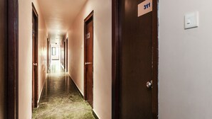 Hallway - OYO 28856 Manjeera Inn (Anakapalle)