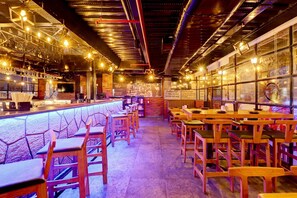 Restaurant - Capital O 33450 Hotel La Prosperite (Bengaluru)