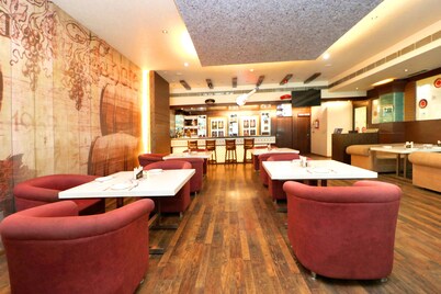 Capital O 37682 Hotel Jyoti