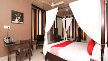 Double or Twin Room | Free WiFi