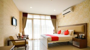 Double or Twin Room - OYO 30166 Heaven Gardens (Kanayannur)