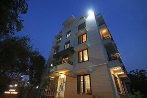 Exterior - Capital O 29737 TIPSYY 006 (Gurugram)